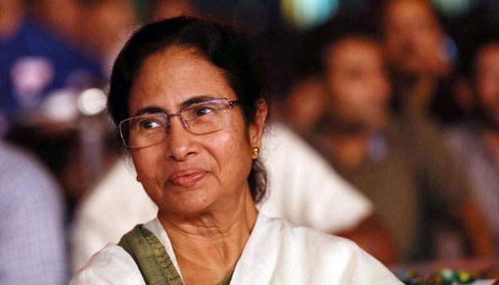 ওলন্দাজ মুলুকে ষোলো আনা বাঙালিয়ানা, মধ্যমণি মমতা ওলন্দাজ মুলুকে ষোলো আনা বাঙালিয়ানা, মধ্যমণি মমতা