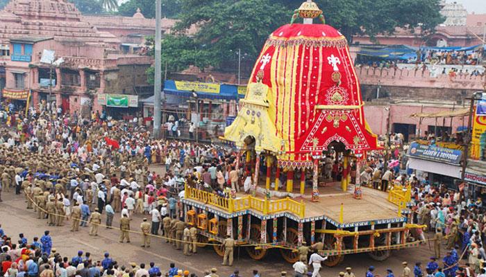 রথযাত্রা উপলক্ষে শিল্পী সুদর্শন পট্টনায়েকের বালি দিয়ে তৈরি ভাস্কর্যটা দেখেছেন? রথযাত্রা উপলক্ষে শিল্পী সুদর্শন পট্টনায়েকের বালি দিয়ে তৈরি ভাস্কর্যটা দেখেছেন?