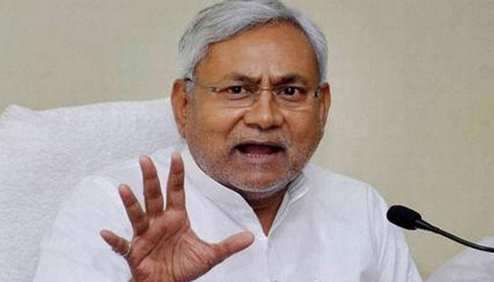 নীতীশ কুমারকে 'বিশ্বাসঘাতক' বলে আক্রমণ সহযোগী RJD-র নীতীশ কুমারকে 'বিশ্বাসঘাতক' বলে আক্রমণ সহযোগী RJD-র