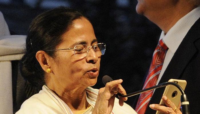 আজ বর্ধমানে মুখ্যমন্ত্রী: দুপুরে সভা, বিকেলে প্রশাসনিক বৈঠক আজ বর্ধমানে মুখ্যমন্ত্রী: দুপুরে সভা, বিকেলে প্রশাসনিক বৈঠক