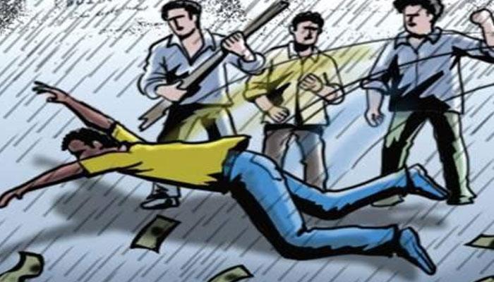 ৪১ নম্বর জাতীয় সড়কে ধান ব্যবসায়ীদের গাড়ি আটকে লুঠপাট চালাল একদল দুষ্কৃতী ৪১ নম্বর জাতীয় সড়কে ধান ব্যবসায়ীদের গাড়ি আটকে লুঠপাট চালাল একদল দুষ্কৃতী