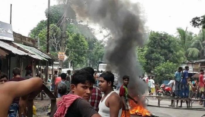 বসিরহাট কাণ্ড : সর্বদল বৈঠক চাইল সিপিএম, কেন্দ্র-রাজ্য আলোচনার দাবি কংগ্রেসের বসিরহাট কাণ্ড : সর্বদল বৈঠক চাইল সিপিএম, কেন্দ্র-রাজ্য আলোচনার দাবি কংগ্রেসের