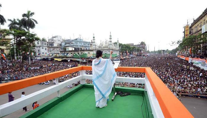 পঞ্চায়েত ভোটের আগে শেষ ২১ জুলাই, কী বার্তা দেবেন তৃণমূল কংগ্রেস নেত্রী? পঞ্চায়েত ভোটের আগে শেষ ২১ জুলাই, কী বার্তা দেবেন তৃণমূল কংগ্রেস নেত্রী?