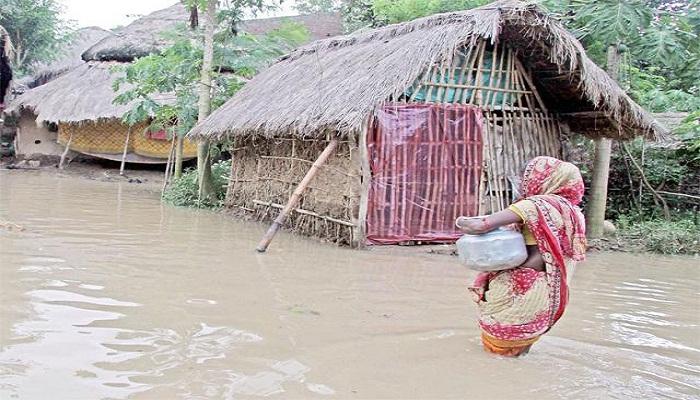 প্রবল বৃষ্টিতে ভাসছে বীরভূম, প্রশাসনিক তত্পরতায় খুলল জাতীয় সড়ক প্রবল বৃষ্টিতে ভাসছে বীরভূম, প্রশাসনিক তত্পরতায় খুলল জাতীয় সড়ক