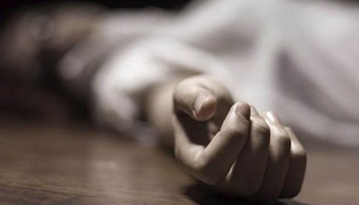 বাড়িওয়ালার ঘুষিতে ভাড়াটের মৃত্যু বাড়িওয়ালার ঘুষিতে ভাড়াটের মৃত্যু