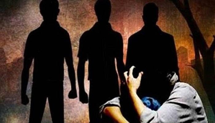 ১৬ বছরের কিশোরকে একবছর ধরে লাগাতার গণধর্ষণ ১৫ কিশোরের! ১৬ বছরের কিশোরকে একবছর ধরে লাগাতার গণধর্ষণ ১৫ কিশোরের!