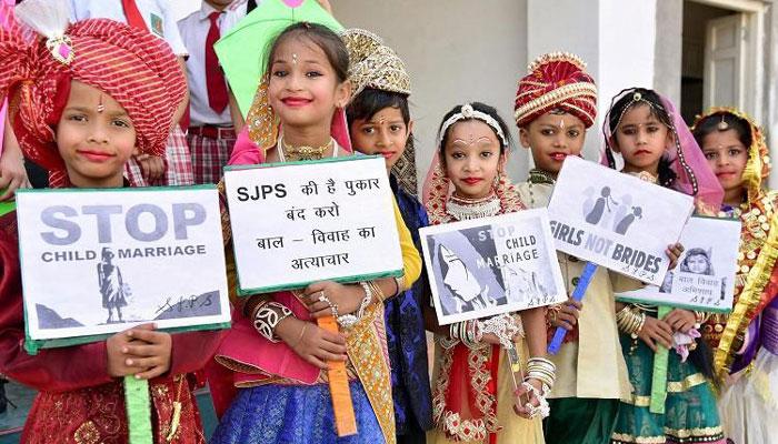 'নাবালিকা স্ত্রীর সঙ্গে সেক্স দণ্ডনীয় নয়!' সুপ্রিম কোর্টে প্রবল ভর্ৎসনার মুখে কেন্দ্র 'নাবালিকা স্ত্রীর সঙ্গে সেক্স দণ্ডনীয় নয়!' সুপ্রিম কোর্টে প্রবল ভর্ৎসনার মুখে কেন্দ্র
