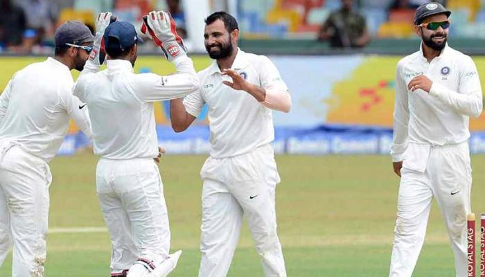 ১৩৫ রানে গুটিয়ে গেল শ্রীলঙ্কা, ফলো অন করালেন বিরাট কোহলি ১৩৫ রানে গুটিয়ে গেল শ্রীলঙ্কা, ফলো অন করালেন বিরাট কোহলি