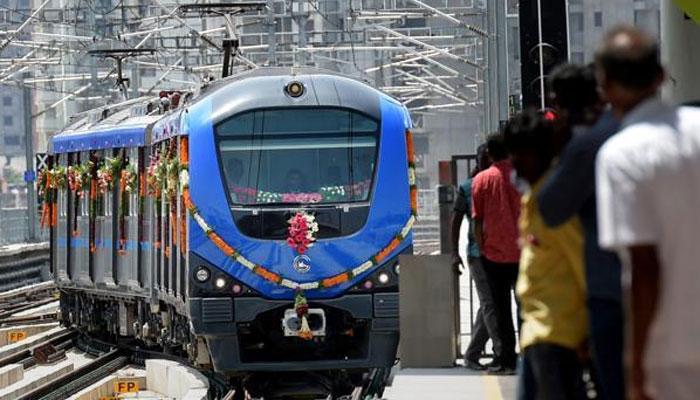 ৭১তম স্বাধীনতায় রেলের তরফ থেকে 'গিফট', চালু হচ্ছে নতুন ট্রেন ৭১তম স্বাধীনতায় রেলের তরফ থেকে 'গিফট', চালু হচ্ছে নতুন ট্রেন
