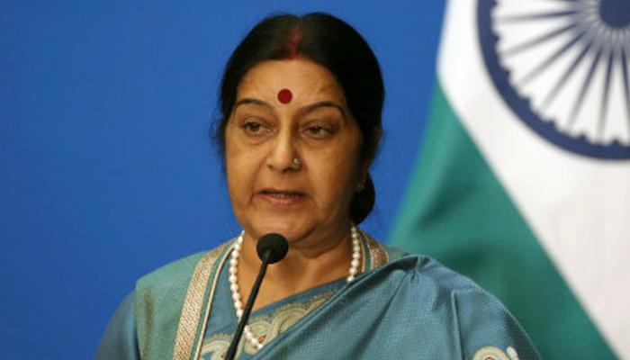 স্বাধীনতা দিবসে পাকিস্তানি রোগীদের ‘উপহার’ দিলেন সুষমা, কিভাবে জানেন! স্বাধীনতা দিবসে পাকিস্তানি রোগীদের ‘উপহার’ দিলেন সুষমা, কিভাবে জানেন!