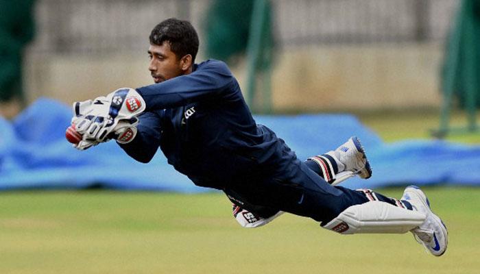অনিল কুম্বলেকে নিয়ে অধিনায়ক বিরাট কোহলির উল্টো পথে হাঁটলেন ঋদ্ধিমান সাহা অনিল কুম্বলেকে নিয়ে অধিনায়ক বিরাট কোহলির উল্টো পথে হাঁটলেন ঋদ্ধিমান সাহা