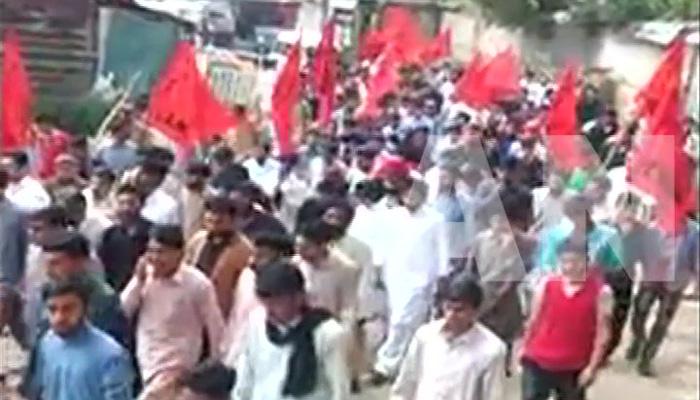 'স্বাধীনতা চাই', বিক্ষোভে উত্তাল পাকিস্তান 'স্বাধীনতা চাই', বিক্ষোভে উত্তাল পাকিস্তান