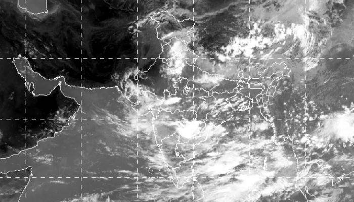 উত্তর বঙ্গোপসাগরে নিম্নচাপ, সপ্তাহ শেষে ভোগাবে বৃষ্টি উত্তর বঙ্গোপসাগরে নিম্নচাপ, সপ্তাহ শেষে ভোগাবে বৃষ্টি