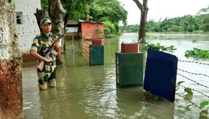 দুর্যোগেও সীমান্ত রক্ষায় অবিচল BSF দুর্যোগেও সীমান্ত রক্ষায় অবিচল BSF