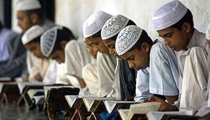 মাদ্রাসাগুলির নজরদারিতে এবার GPS, শিক্ষা নিয়ে নির্দেশিকা জারি সরকারের মাদ্রাসাগুলির নজরদারিতে এবার GPS, শিক্ষা নিয়ে নির্দেশিকা জারি সরকারের