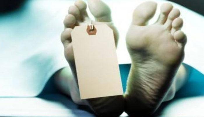 টাকা না মেটানোয় মাঝপথে নার্সিহোমের টানাহেঁচড়া, প্রাণ গেল রোগীর টাকা না মেটানোয় মাঝপথে নার্সিহোমের টানাহেঁচড়া, প্রাণ গেল রোগীর