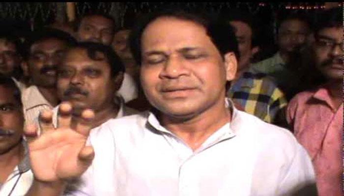 "ঘুমাচ্ছি না, আসলে আমার চোখ দুটোই ছোট", মমতার প্রশ্নে উত্তর পাখিরার "ঘুমাচ্ছি না, আসলে আমার চোখ দুটোই ছোট", মমতার প্রশ্নে উত্তর পাখিরার