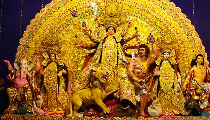 উত্সবে-আনন্দে সরগরম ডায়মন্ডহারবার উত্সবে-আনন্দে সরগরম ডায়মন্ডহারবার
