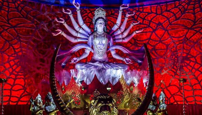 আজ নবমী, প্রাণের উত্সবে মাতোয়ারা গোটা রাজ্য আজ নবমী, প্রাণের উত্সবে মাতোয়ারা গোটা রাজ্য