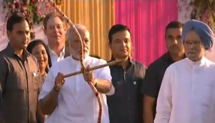 "উত্সব সামাজিক বার্তা দেয়," দশেরায় রাবণ দহন অনুষ্ঠানে বললেন প্রধানমন্ত্রী "উত্সব সামাজিক বার্তা দেয়," দশেরায় রাবণ দহন অনুষ্ঠানে বললেন প্রধানমন্ত্রী