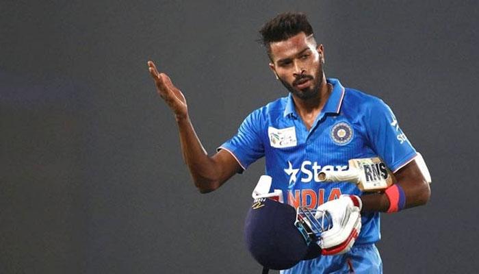হার্দিকের সঙ্গে সুন্দরী কে? উত্তাল সোশ্যাল মিডিয়া হার্দিকের সঙ্গে সুন্দরী কে? উত্তাল সোশ্যাল মিডিয়া
