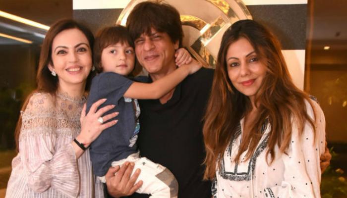 'গৌরী খান'স ডিজাইনস'-এ এবার অতিথি নীতা আম্বানি 'গৌরী খান'স ডিজাইনস'-এ এবার অতিথি নীতা আম্বানি