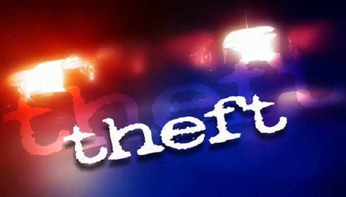 ২৪ ঘণ্টার মধ্যেই ৪৩ লাখ টাকা চুরির কিনারা করল পুলিস ২৪ ঘণ্টার মধ্যেই ৪৩ লাখ টাকা চুরির কিনারা করল পুলিস