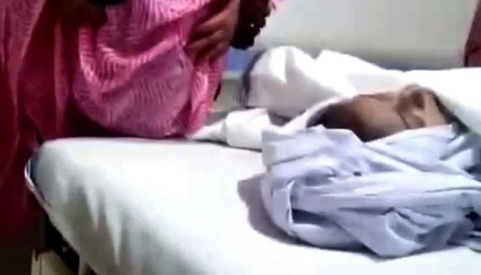 ১২ ঘণ্টায় মৃত ৪, অজানা জ্বরে হাবড়া জুড়ে আতঙ্ক ১২ ঘণ্টায় মৃত ৪, অজানা জ্বরে হাবড়া জুড়ে আতঙ্ক