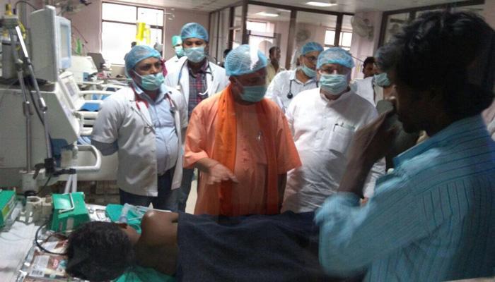 যোগীর রাজ্যে বিআরডি কলেজে ২৪ ঘণ্টায় মৃত ১৬ শিশু যোগীর রাজ্যে বিআরডি কলেজে ২৪ ঘণ্টায় মৃত ১৬ শিশু