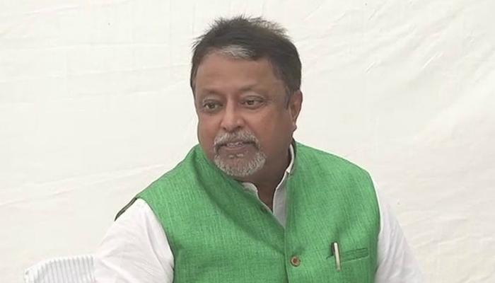 বিদায় বেলাতেও রক্ষণাত্মক মুকুল রায় বিদায় বেলাতেও রক্ষণাত্মক মুকুল রায়