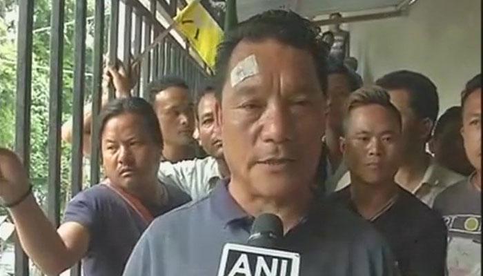 অডিও বার্তা জারি করে রাজ্য সরকারের বিরুদ্ধে চক্রান্তের অভিযোগ গুরুঙের অডিও বার্তা জারি করে রাজ্য সরকারের বিরুদ্ধে চক্রান্তের অভিযোগ গুরুঙের