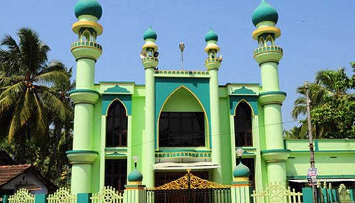 ভিনজাতে বিয়ে করায় ফতোয়া, মসজিদ কমিটির বিরুদ্ধে ব্যবস্থা নিচ্ছে পুলিশ ভিনজাতে বিয়ে করায় ফতোয়া, মসজিদ কমিটির বিরুদ্ধে ব্যবস্থা নিচ্ছে পুলিশ