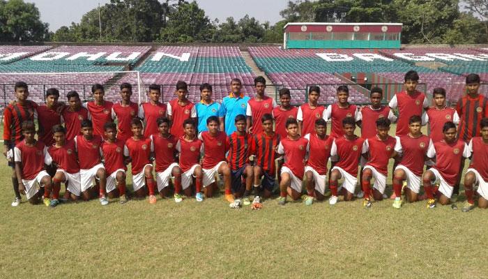 মোহনবাগানের কাছে ০-১৩ গোলে হার এটিকে-র মোহনবাগানের কাছে ০-১৩ গোলে হার এটিকে-র