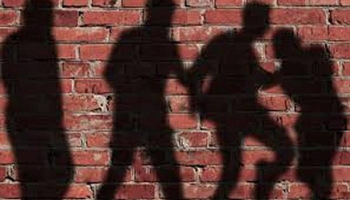 বারুইপুরে বোমাবাজি, আক্রান্ত ব্যবসায়ী বারুইপুরে বোমাবাজি, আক্রান্ত ব্যবসায়ী