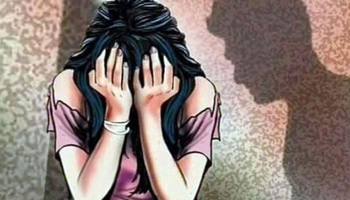 রাতের শহরে অপহরণ, বন্দুকের সামনে রেখে গণধর্ষণ মহিলাকে রাতের শহরে অপহরণ, বন্দুকের সামনে রেখে গণধর্ষণ মহিলাকে