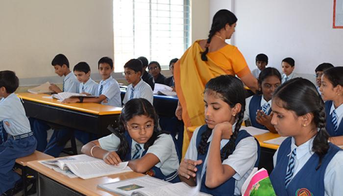 শিক্ষক ও শিক্ষাকর্মীদের চাকরির নিয়ম সংক্রান্ত নির্দেশিকা রাজ্য সরকারের শিক্ষক ও শিক্ষাকর্মীদের চাকরির নিয়ম সংক্রান্ত নির্দেশিকা রাজ্য সরকারের