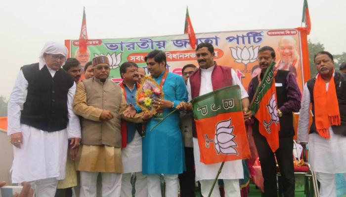 পাঁশকুড়ার পুরপ্রধান পদে থাকতে পারবেন বিজেপি নেতা আনিসুর রহমান, জানাল হাইকোর্ট পাঁশকুড়ার পুরপ্রধান পদে থাকতে পারবেন বিজেপি নেতা আনিসুর রহমান, জানাল হাইকোর্ট