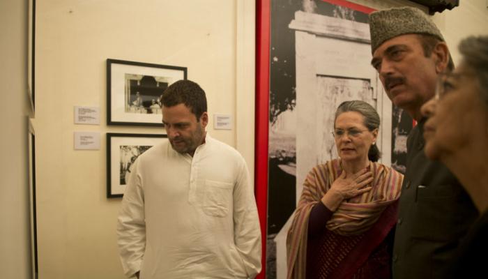 রঙ্গমঞ্চে রাহুল, সন্ন্যাসের পথে সনিয়া রঙ্গমঞ্চে রাহুল, সন্ন্যাসের পথে সনিয়া