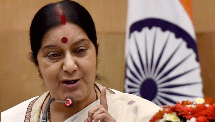 পাকিস্তানে জোর করে শিখদের ধর্মান্তরণ নিয়ে পাক সরকারের সঙ্গে কথার আশ্বাস সুষমার পাকিস্তানে জোর করে শিখদের ধর্মান্তরণ নিয়ে পাক সরকারের সঙ্গে কথার আশ্বাস সুষমার