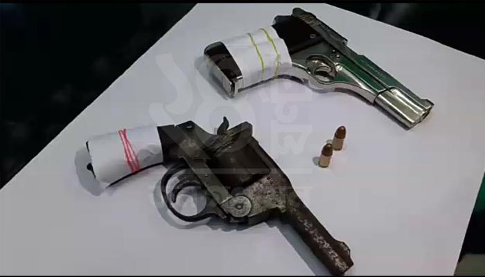 আগ্নেয়াস্ত্র উদ্ধার রায়গঞ্জ থানার পুলিসের, গ্রেফতার ১ আগ্নেয়াস্ত্র উদ্ধার রায়গঞ্জ থানার পুলিসের, গ্রেফতার ১