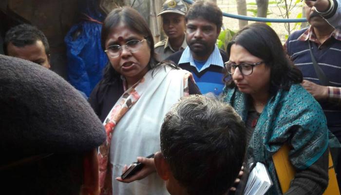 বোলপুরে নির্যাতিতার পরিবারের পাশে দাঁড়ায়নি প্রশাসন, বললেন জাতীয় মহিলা কমিশনের সদস্য বোলপুরে নির্যাতিতার পরিবারের পাশে দাঁড়ায়নি প্রশাসন, বললেন জাতীয় মহিলা কমিশনের সদস্য