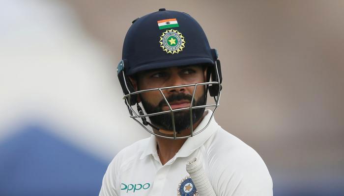 রান না পাওয়ায় বিরাট 'পদস্খলন' রান না পাওয়ায় বিরাট 'পদস্খলন'