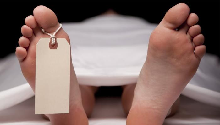 চিকিত্সকরা মৃত ঘোষণা করার ৪ ঘণ্টা পর জেগে উঠল 'মরা' চিকিত্সকরা মৃত ঘোষণা করার ৪ ঘণ্টা পর জেগে উঠল 'মরা'