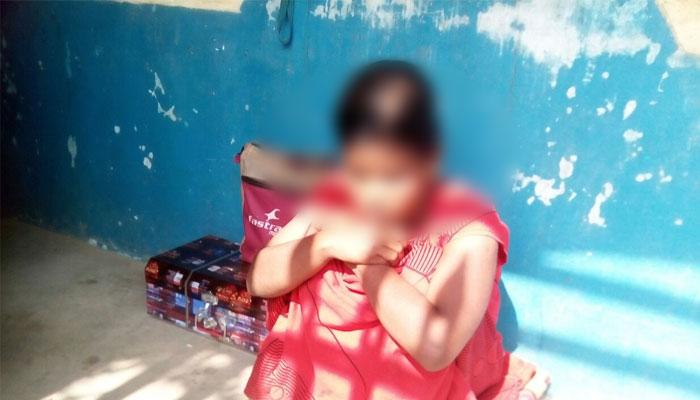 ধর্ষণের মামলা তুলে নিতে চাপ, ৪ মাস প্ল্যাটফর্মেই ঠাঁই দৃষ্টিহীন তরুণীর ধর্ষণের মামলা তুলে নিতে চাপ, ৪ মাস প্ল্যাটফর্মেই ঠাঁই দৃষ্টিহীন তরুণীর