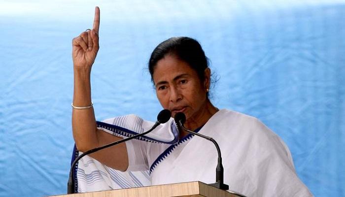 এলাকা চালাবে ক্লাব, 'খেলাশ্রী' অনুষ্ঠানে গুরুদায়িত্ব দিলেন মুখ্যমন্ত্রী এলাকা চালাবে ক্লাব, 'খেলাশ্রী' অনুষ্ঠানে গুরুদায়িত্ব দিলেন মুখ্যমন্ত্রী