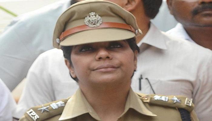 উদ্ধার কোটি টাকার নগদ-গয়না, ভবানী ভবনে তলব ভারতীকে উদ্ধার কোটি টাকার নগদ-গয়না, ভবানী ভবনে তলব ভারতীকে