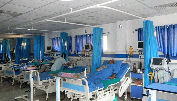 ফের শহরের সুপার স্পেশালিটি হাসপাতালে বিনা চিকিত্সায় রোগীর মৃত্যু ফের শহরের সুপার স্পেশালিটি হাসপাতালে বিনা চিকিত্সায় রোগীর মৃত্যু