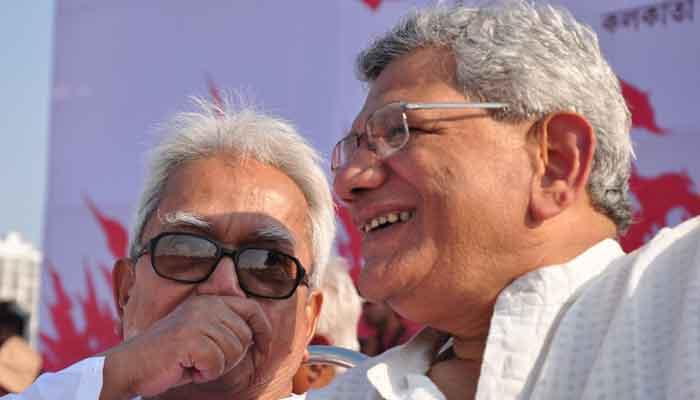 ফাটল আরও স্পষ্ট, হাত ধরার পক্ষেই সওয়াল সীতারামের ফাটল আরও স্পষ্ট, হাত ধরার পক্ষেই সওয়াল সীতারামের