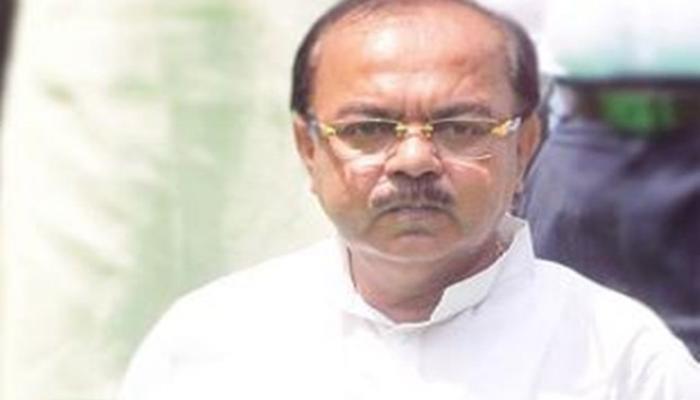 নিরাপত্তা কমল মেয়র শোভন চট্টোপাধ্যায়ের নিরাপত্তা কমল মেয়র শোভন চট্টোপাধ্যায়ের