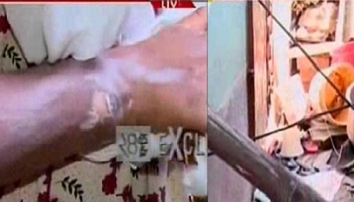 বেহালায় বিস্ফোরণ, উড়ে গেল বাড়ির ছাদ, জখম ৬ বেহালায় বিস্ফোরণ, উড়ে গেল বাড়ির ছাদ, জখম ৬